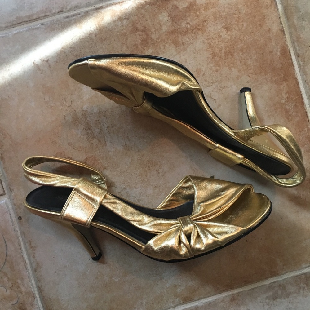 Gold vintage